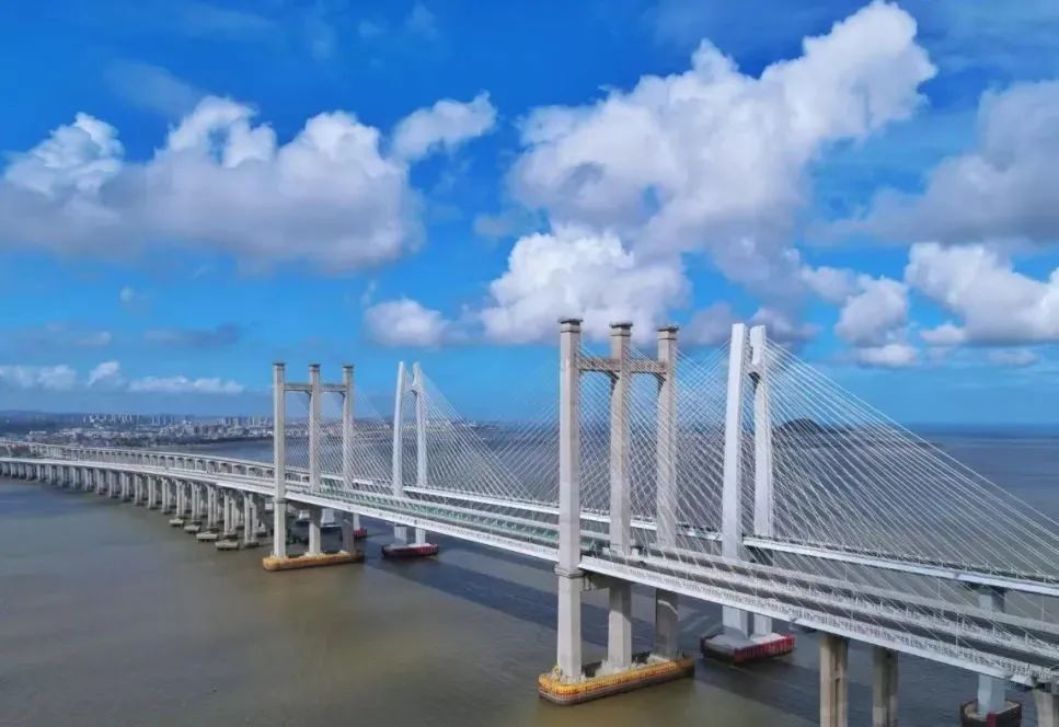 2025年1月1日起，这座跨海大桥通行费有优惠！