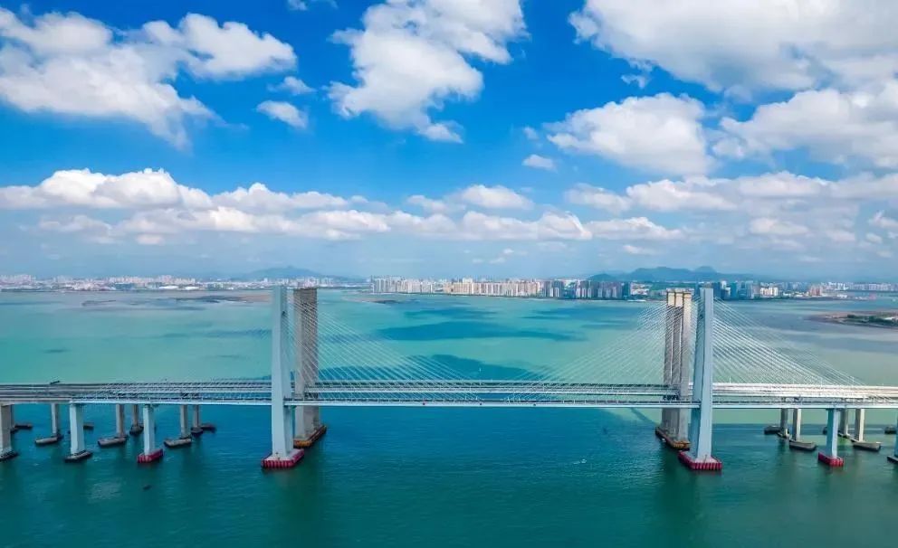 2025年1月1日起，这座跨海大桥通行费有优惠！